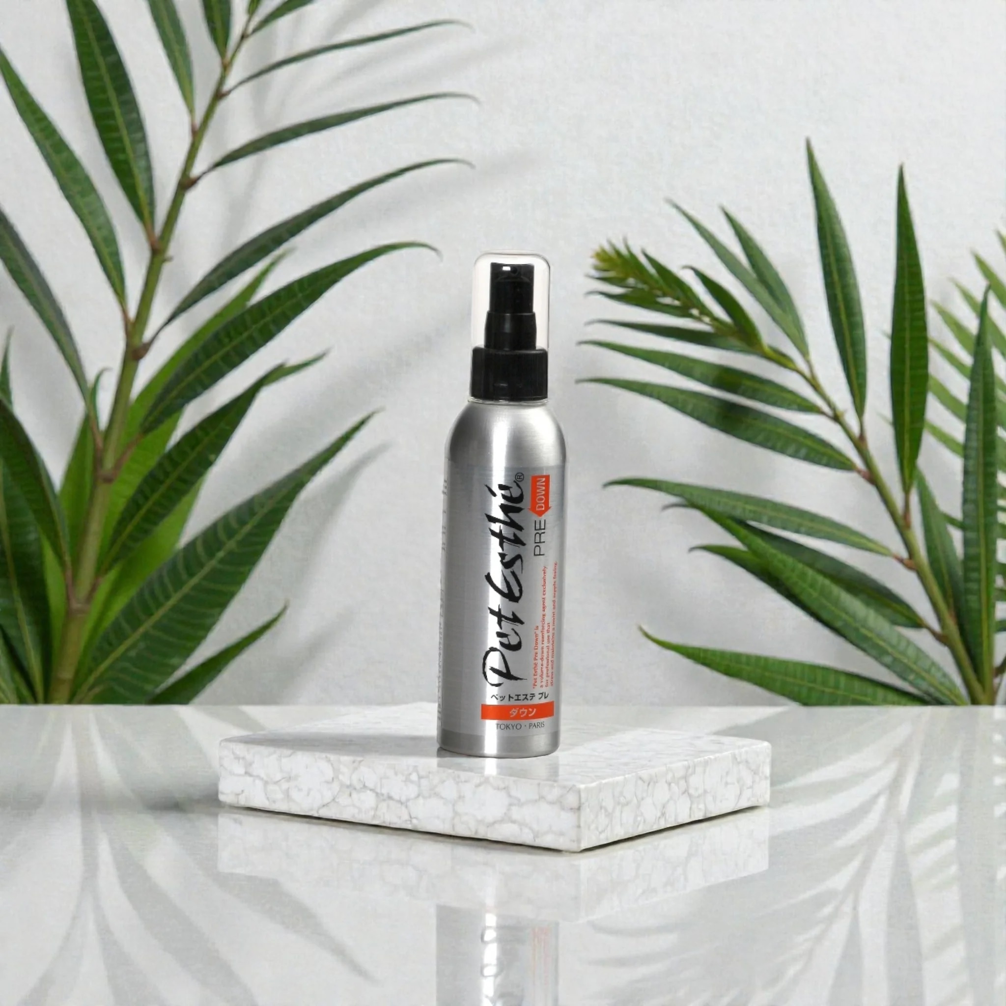 PetEsthe Pre Down 170 ml kontroluje objętość intensywnie wygładza strukturę sierści i wzmacnia włos od wewnątrz – zdjęcie 2