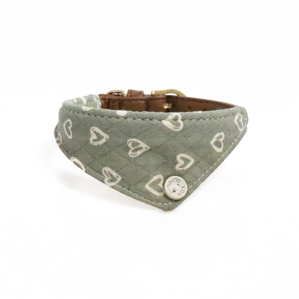 Obroża bandamka w serduszka S 25-31 cm